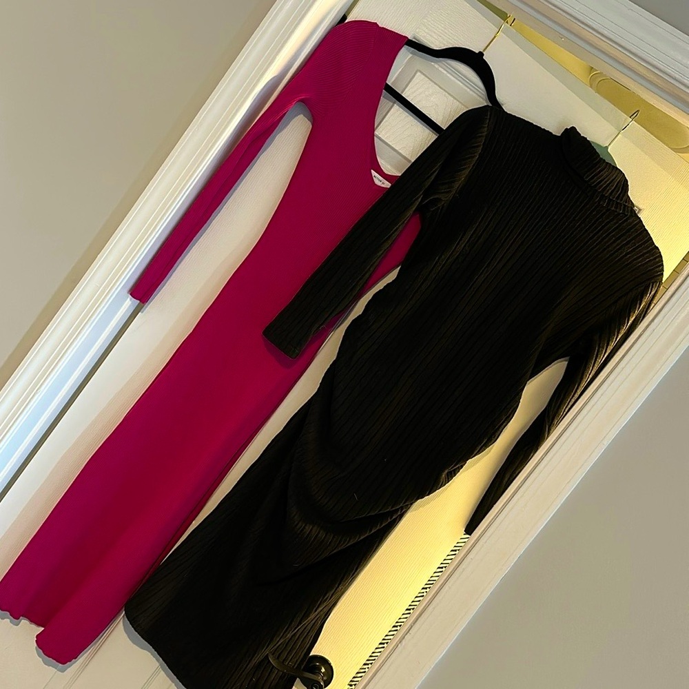 Bundle of two maternity dresses